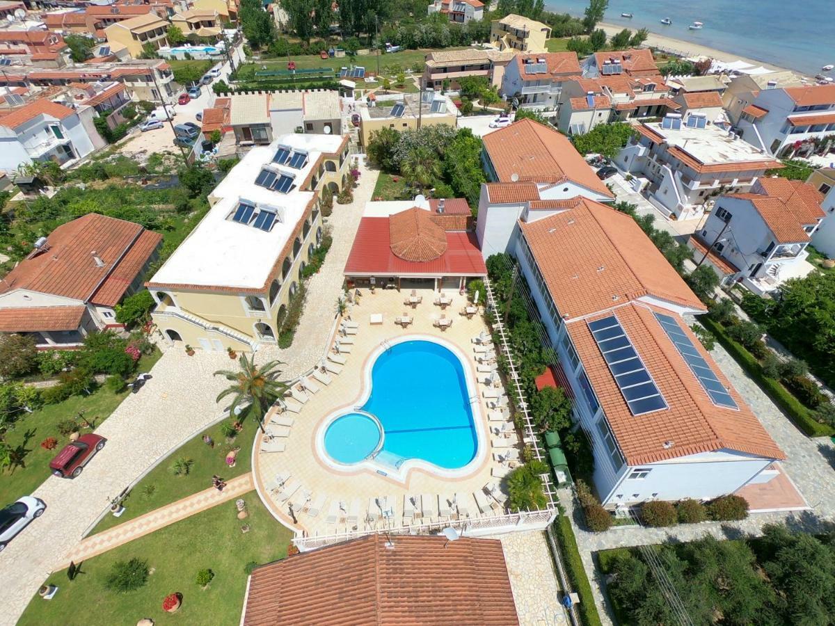 Konstantina Apartments Kávos Exteriör bild